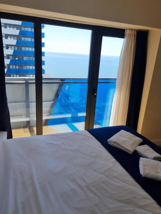 D Block Of New Luxurious Orbi City Batumi Exterior photo