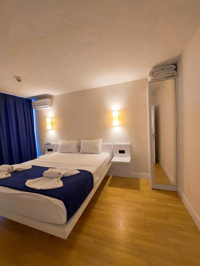 D Block Of New Luxurious Orbi City Batumi Exterior photo